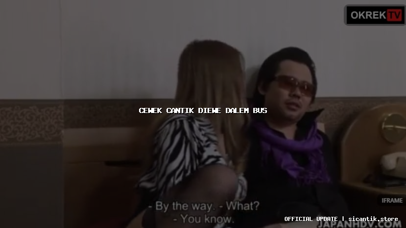 cewek cantik diewe dalem bus